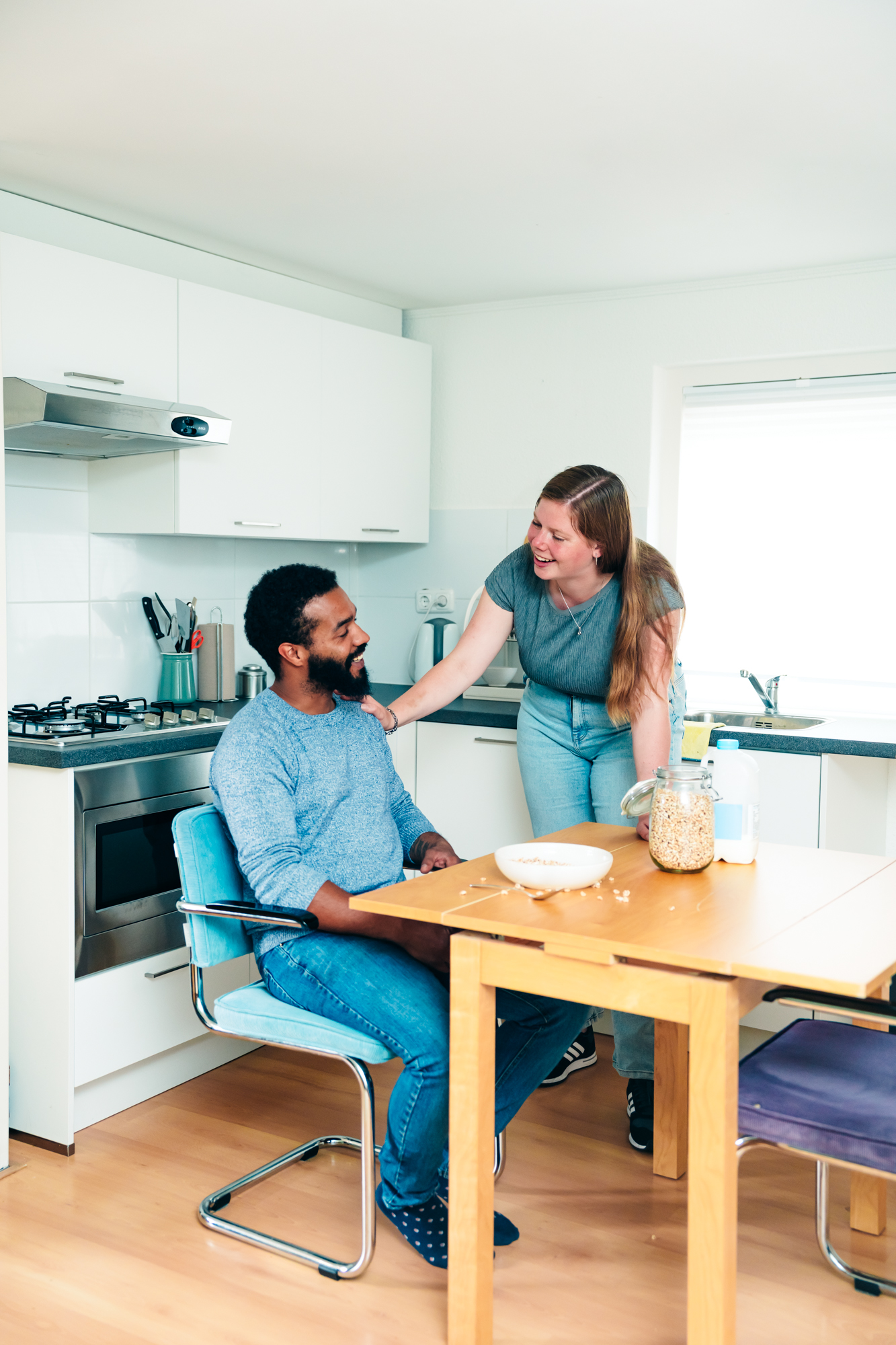 
          Ik wil 
          iemand 
          helpen
          